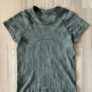 Lululemon Swiftly Tech